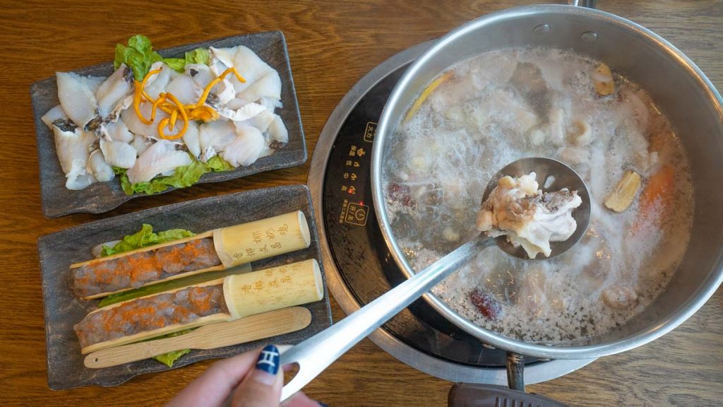 Coconut Chicken Hotpot - Hainan Itinerary