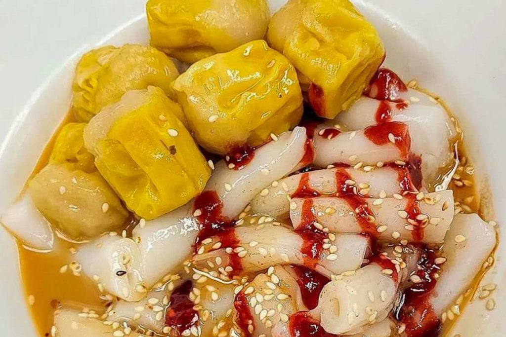 Chee cheong fun and siewmai at Hop Yik Tai - Things To Do in Hong Kong, Sham Shui Po