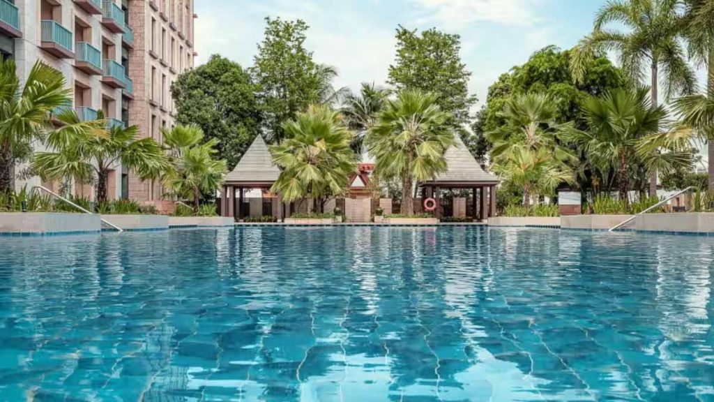Outdoor Pool Surrounded by Greenery - Hotel Ora Resorts World Sentosa