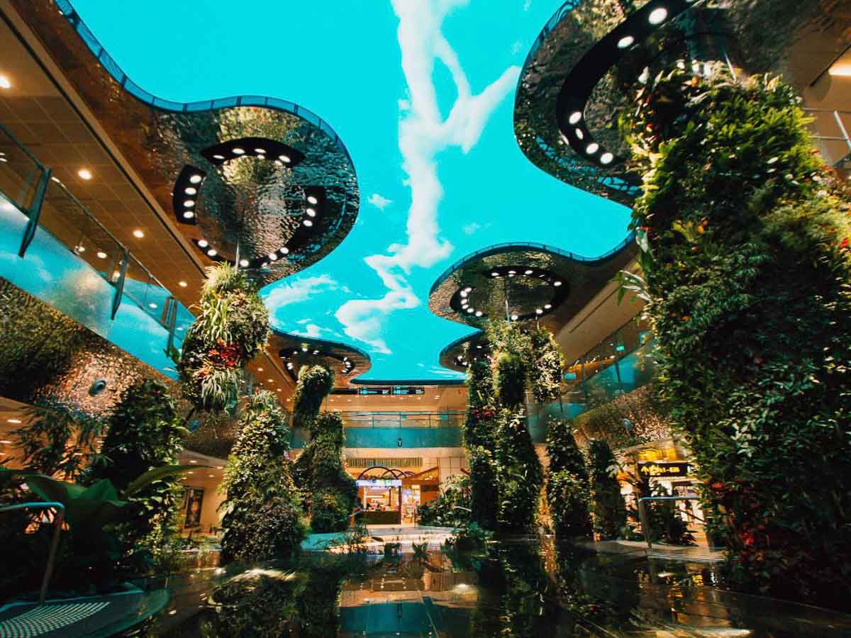 Virtual Sky - Changi Airport Terminal 2