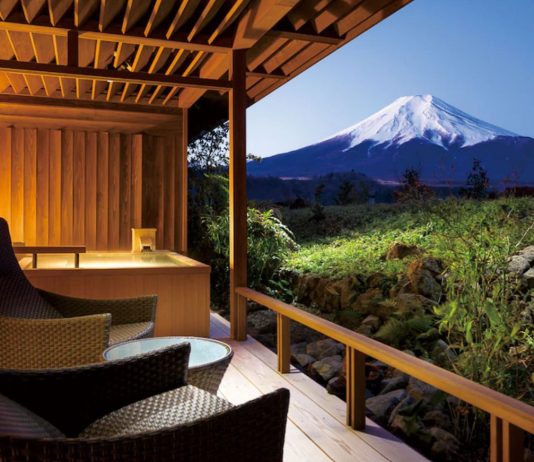 9 Gorgeous Ryokans Near Mt Fuji — Mountain Views, Private Onsens, and Kaiseki Dining Featured - Ryokans Near Mt Fuji