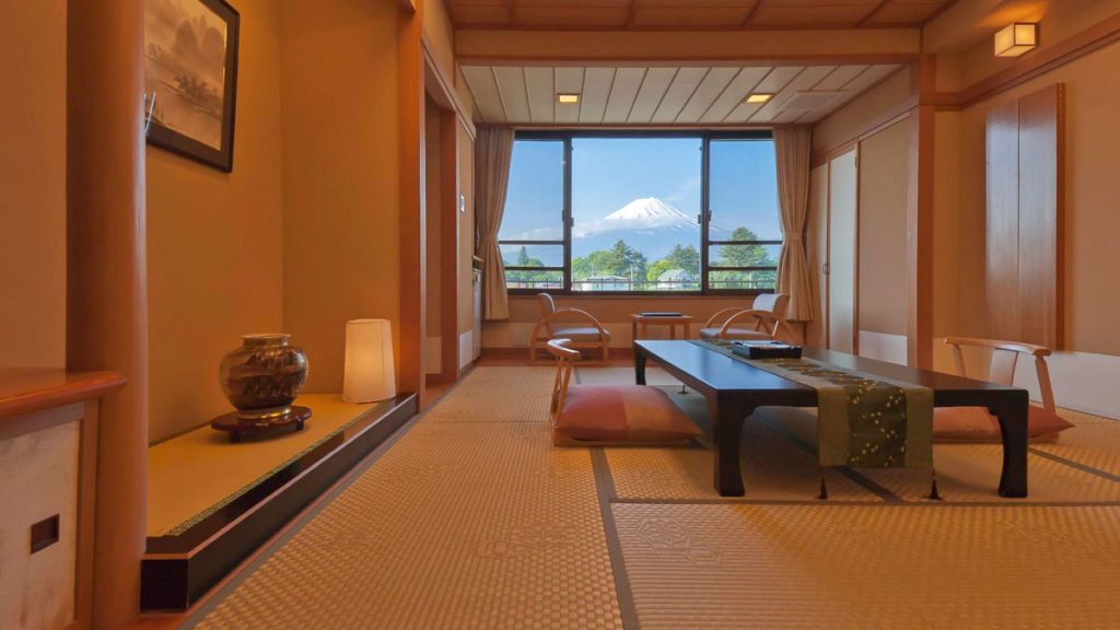 Ooike Hotel Room - Ryokan Near Mt Fuji
