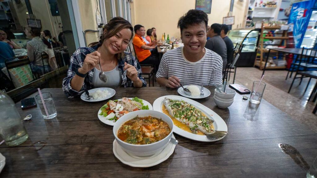 Krua Chalong - Best Thai dinner restaurant in Chiang Mai