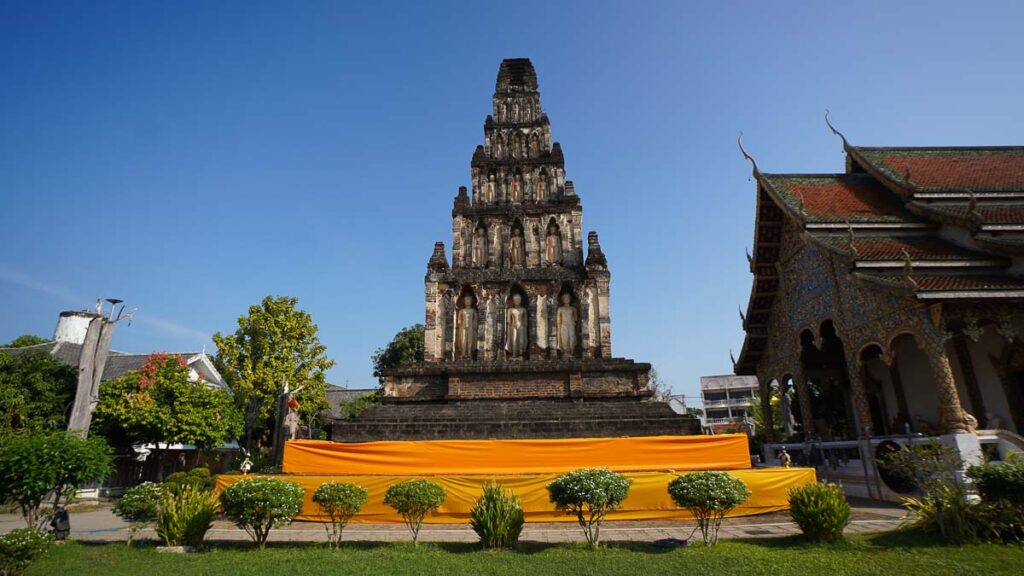 Wat Chamthewi - Day Trips from Chiang Mai