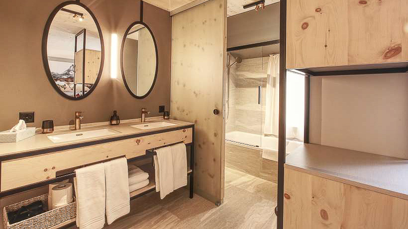 Zermatt Hotel Derby Family Double Room Bathroom - Budget Switzerland Hotels