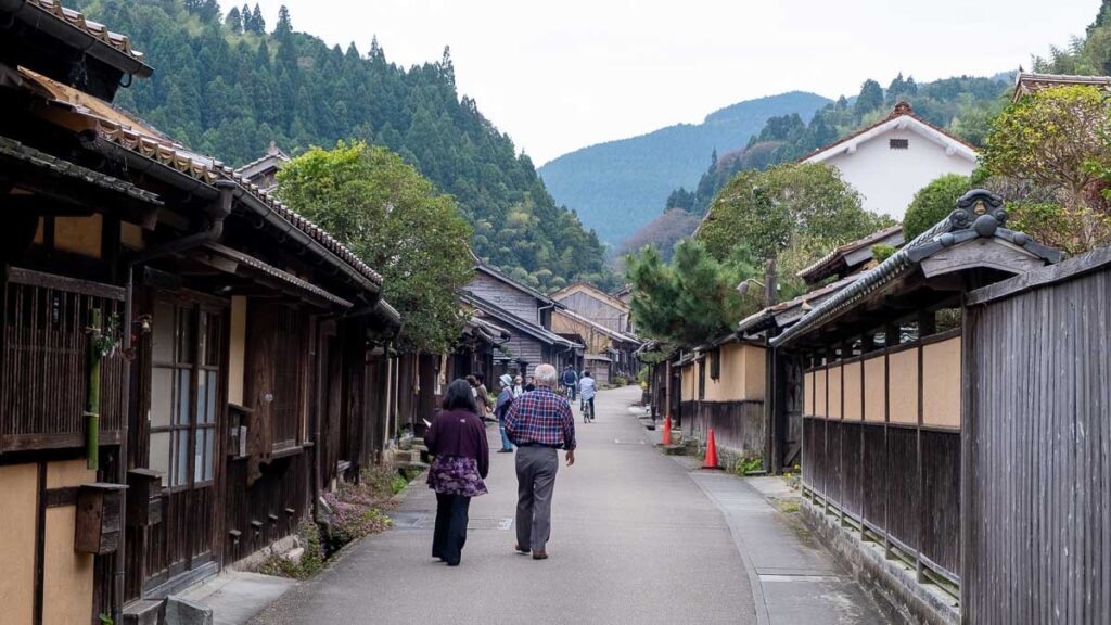 Omori Town Alleyways - hidden gem in Japan