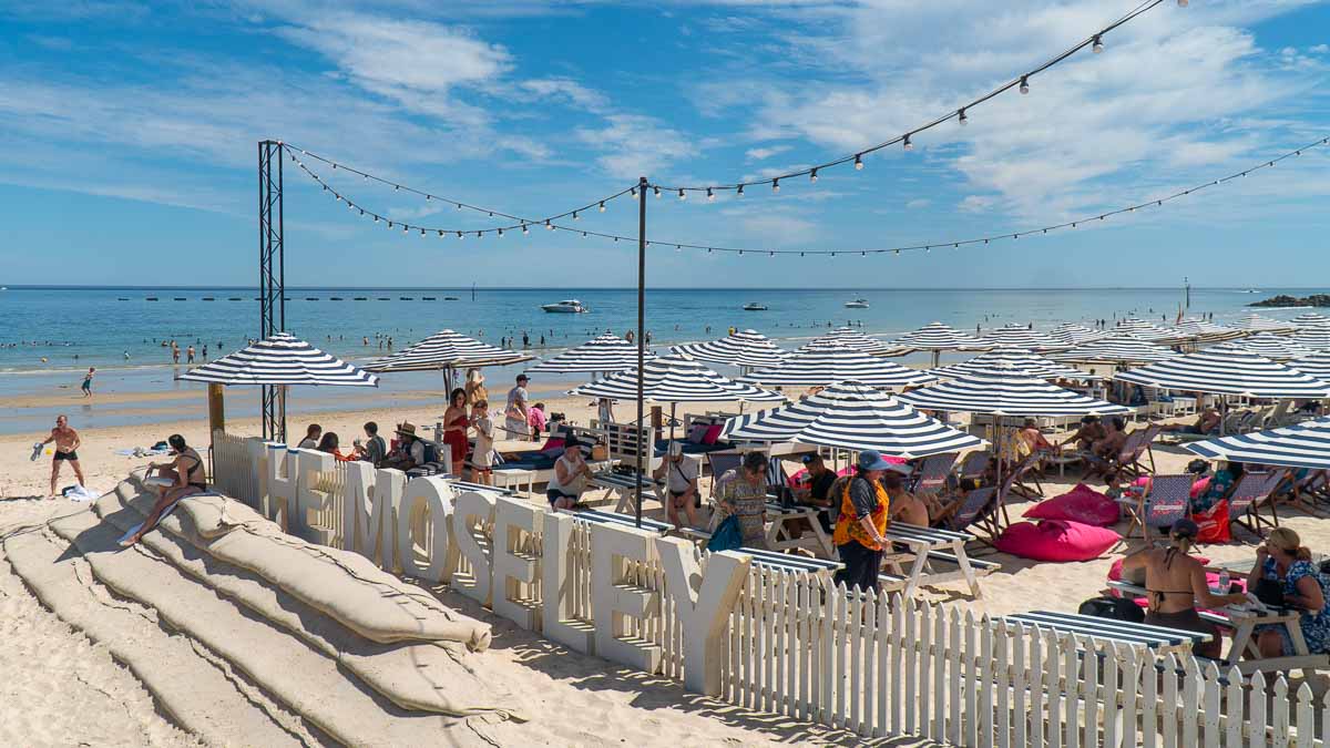 The Moseley Beach Club at Glenelg Beach - Things to do in Adelaide