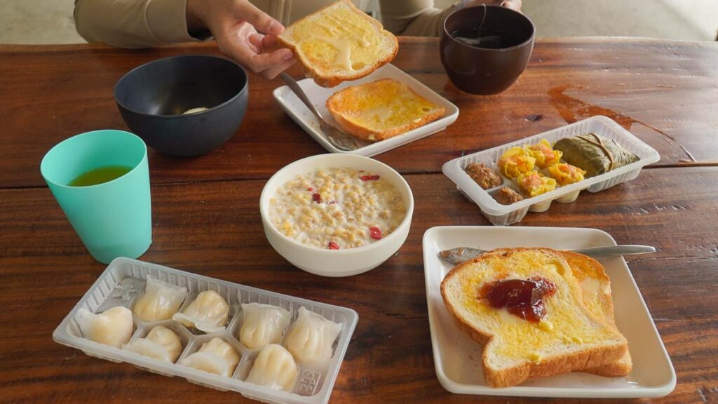 Breakfast at Sai Yuen