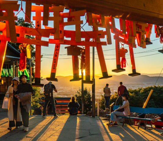 9 Travel Hacks to Save Money on Your Next Trip to Japan Featured - Japan Travel Hacks