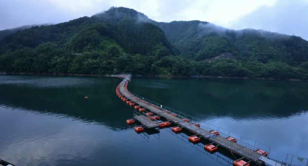 Lake Okutuma with Bridge - Day Trips from Tokyo