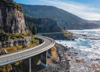 6 Epic Road Trips in Australia for First-timers — Victoria, New South Wales, Western Australia and Queensland Featured - Australia road trips-