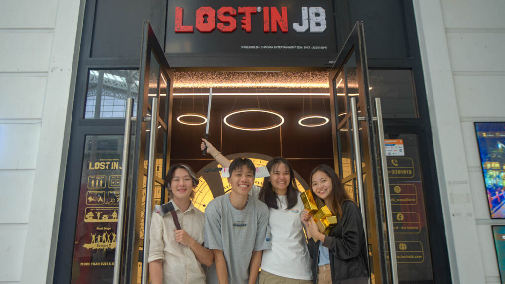 Friends at LOST in JB Escape Room - Things to do in Iskandar Puteri