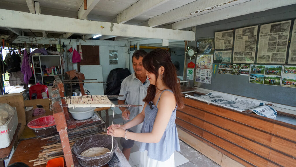 Mee Sua making at Ah Sieng Mee Sua - Things to do in Sibu