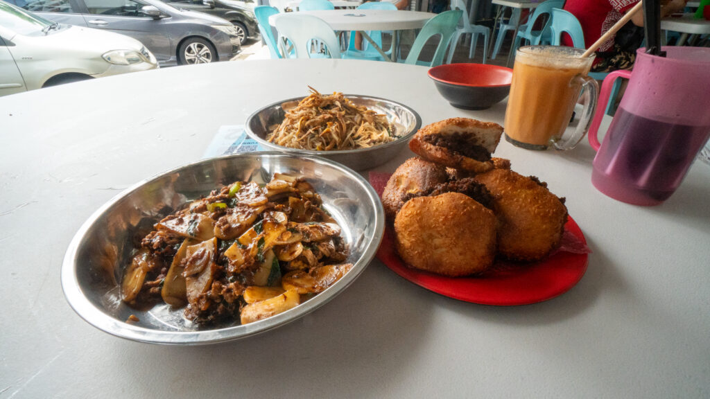 Dishes at Yummy's Kafe - Things to eat in Sibu