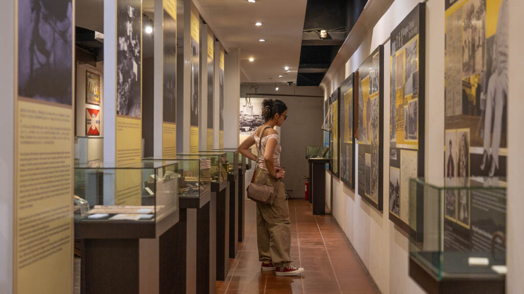 Girl looking at exhibits at JB Chinese Heritage Museum - Things to do in Jalan Tan Hiok Nee