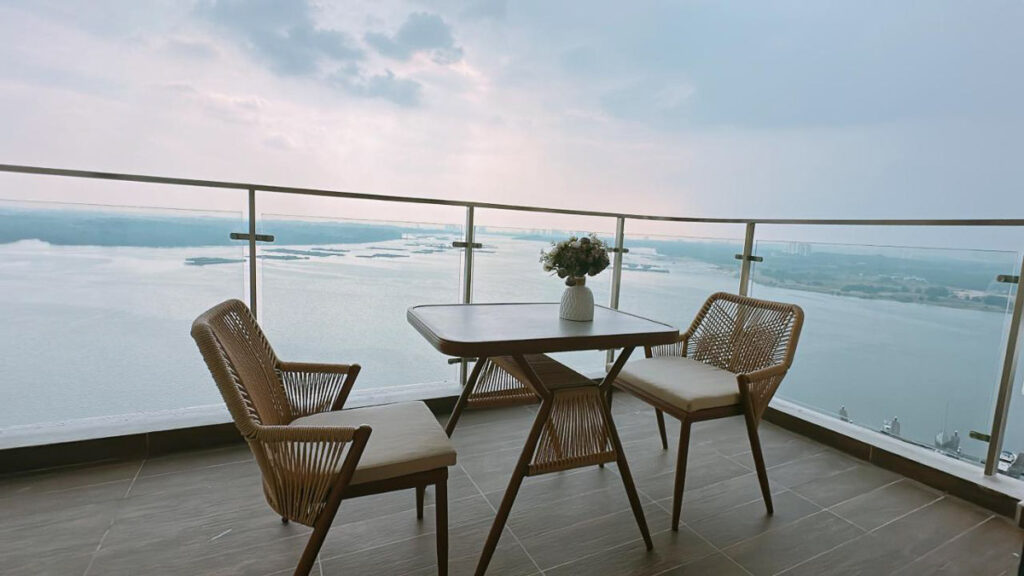 Scenic Country Garden Danga Bay by Lions Bay - Balcony - Day Trips from Chiang Mai