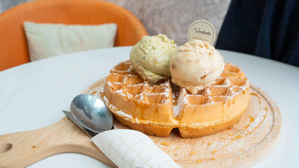 Waffle with two scoops of ice cream at Veelato - Skudai Food Guide