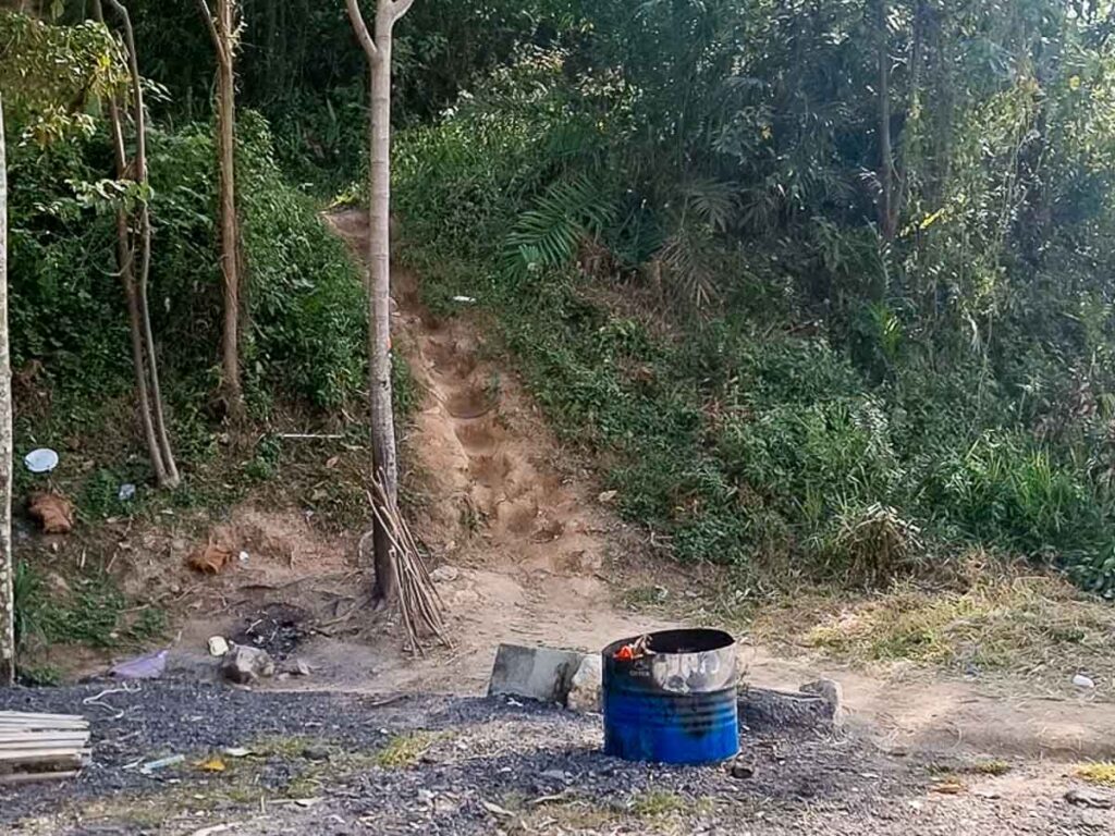 Start of hike - Kangkar Pulai JB Hiking Guide
