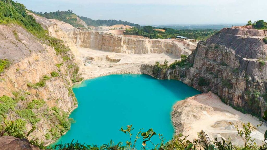 View of Blue Lake tasik biru from lookout point - Hiking Guide JB Kangkar Pulai Blue lake