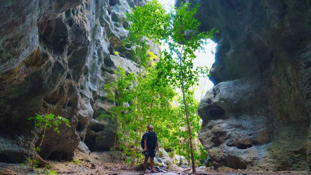 Bukit Cermin - Labuan Bajo Cave Exploring