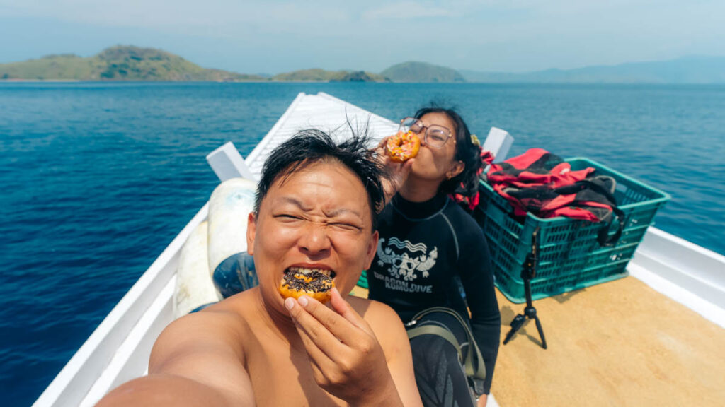 Lunch while on a dive tour at Komodo - weekend getaway