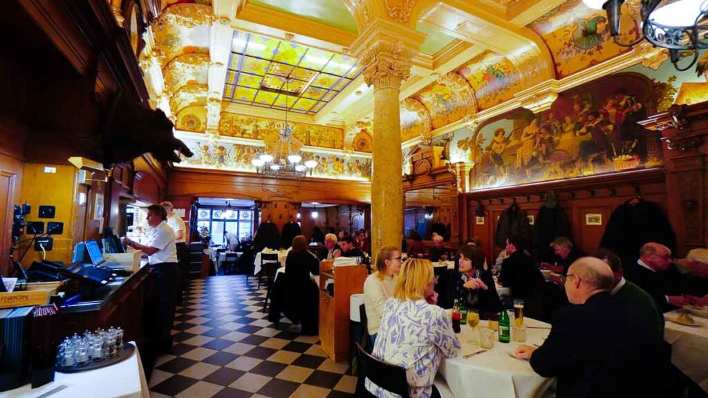 Restaurant Zum Kropf - Restaurants in Zurich