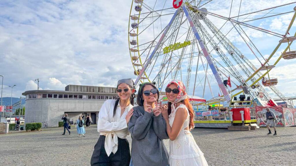 Friends posing in Zurich - Zurich guide