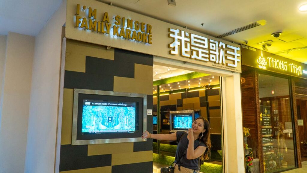 I am a Singer Karaoke in JB Mall