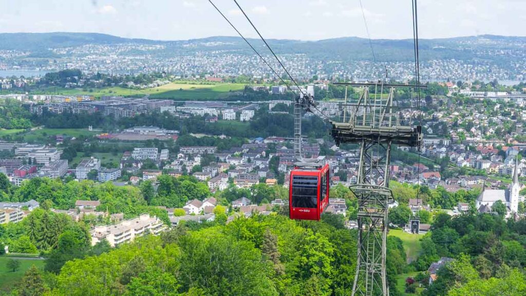 Cable car going up to Restaurant Felsenegg - Zurich Pass