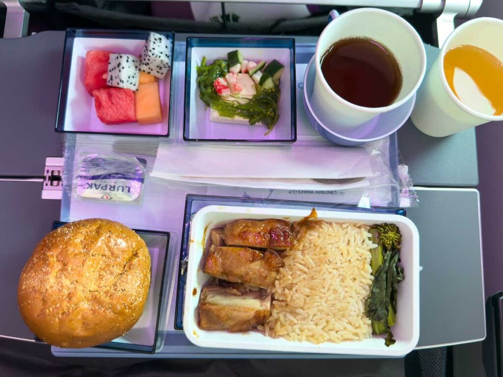 China Airlines food - Los Angeles Attractions