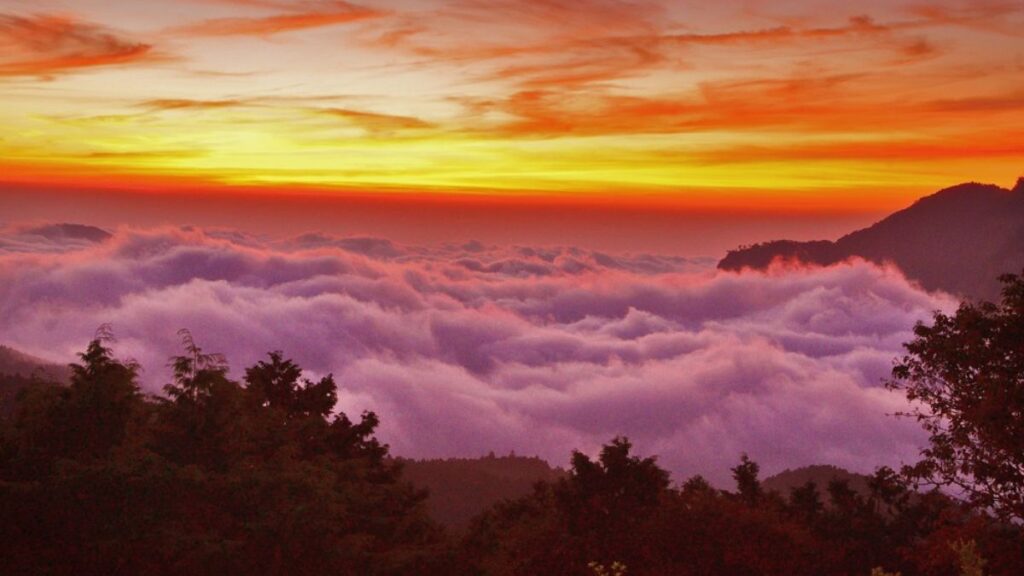 Ciyun Temple Sunrise - Family-Friendly Things to Do in Taiwan