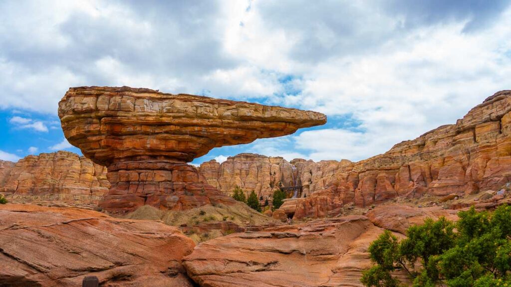 Disney California Adventure Cars Land - Los Angeles Theme Parks