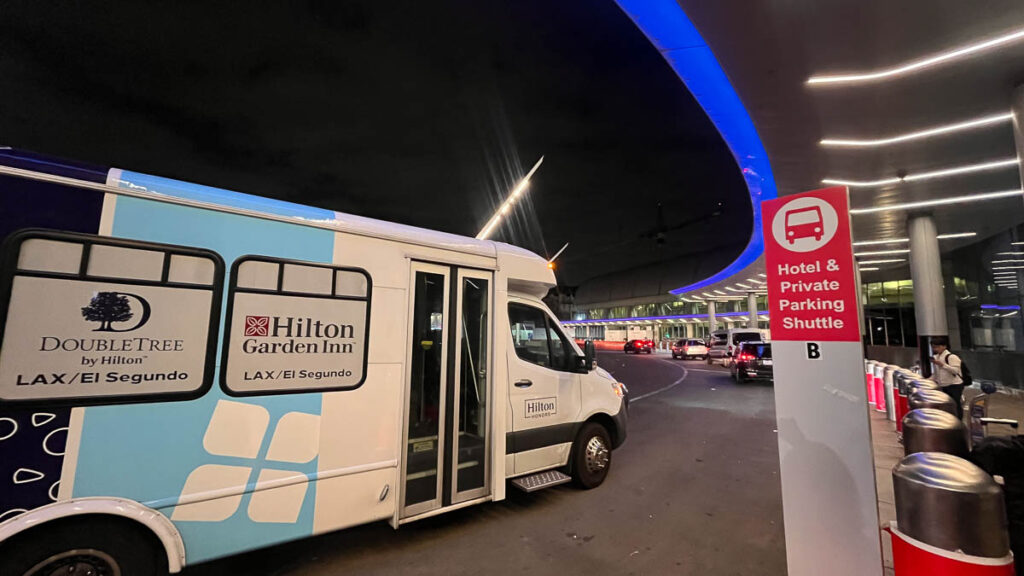 Hilton Garden Inn Airport shuttle - things to do in los angeles