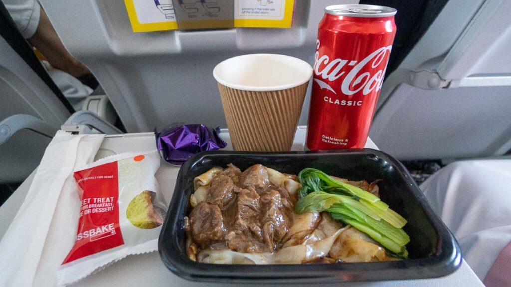 Scoot Meal with Food and Drinks - Macao Solo Itinerary