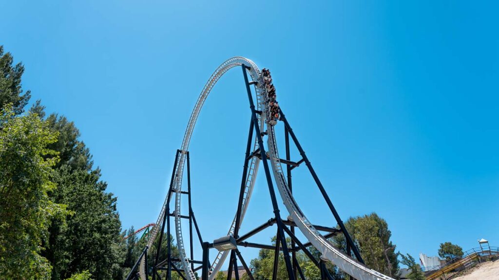 Six Flags Magic Mountain Full Throttle - Six Flags
