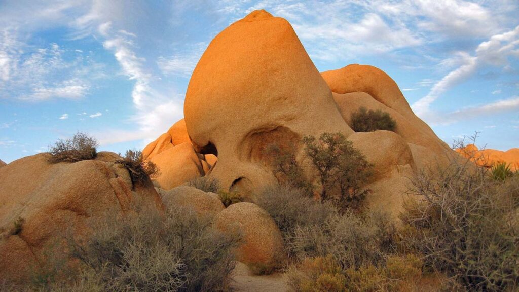 Skull Rock - Los Angeles Road trip