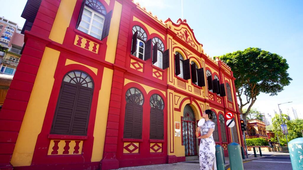Girl in Qipao at Tap Seac Art Gallery - Macao Solo Itinerary