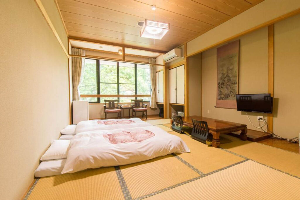 Asakawa Onsen Ryokan bedroom