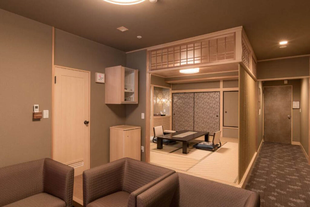 Atami onsen sakuraya ryokan bedroom