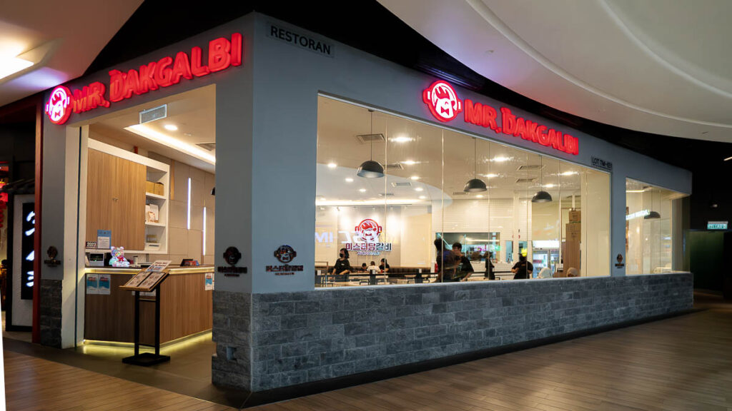 Storefront of Mr Dakgalbi