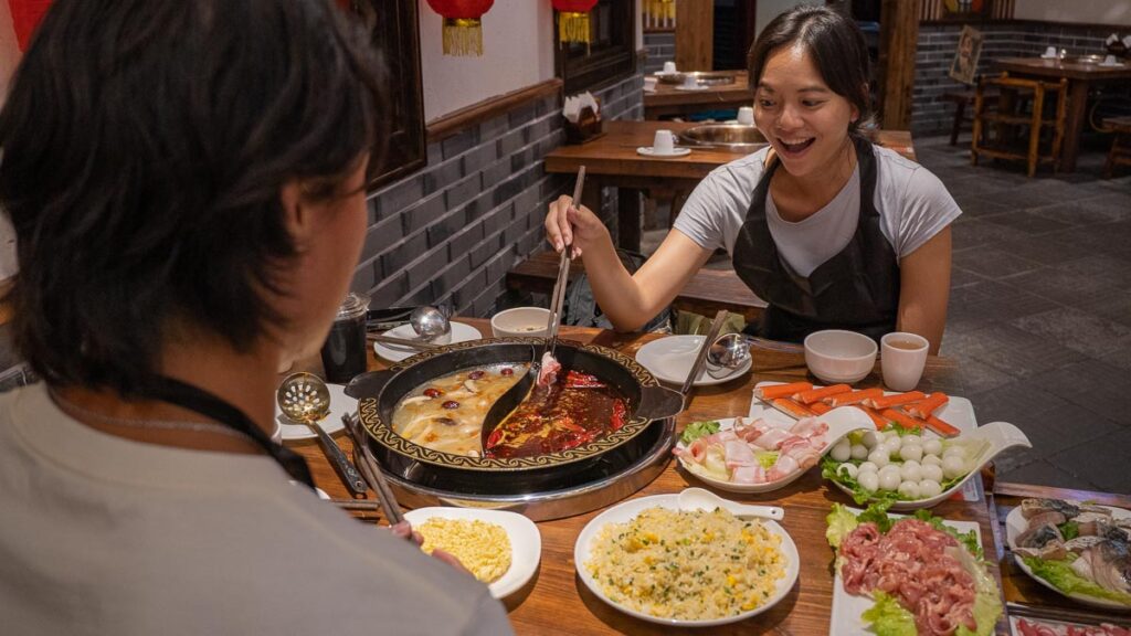 People Eating at 1941 Jiangzhou Hotpot Buffet - Chongqing Itinerary