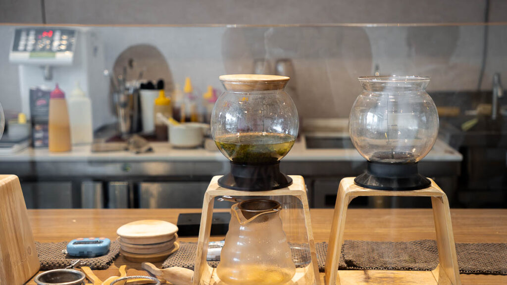Close up of tea brewing at Craftea Mount Austin