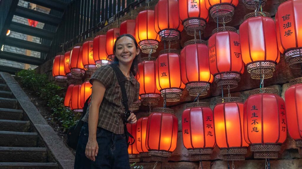 Girl at Lantern Wall - Chongqing Itinerary