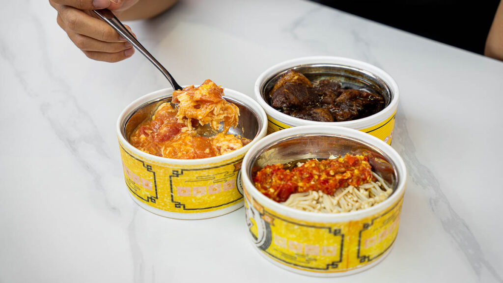 3 Dishes we tried at Pin Wan Wan Mini Bowl Mount Austin - Stir-fry Egg and Tomato, Enoki Mushroom with Chopped Peppers, and Vinegar Pork Trotter