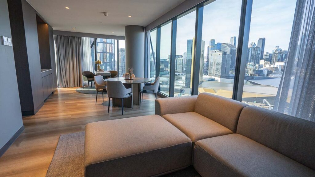 AC Hotel Melbourne Signature Suite - AC Hotel Melbourne Southbank Review