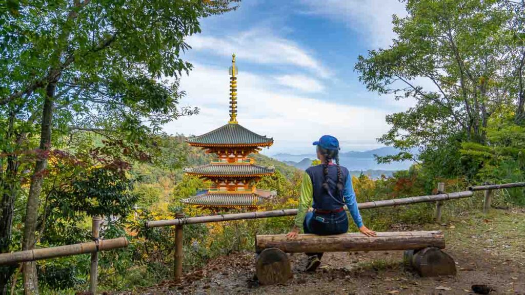 Girl overlooking Nariaiji temple in Miyazu - Attractions in Miyazu