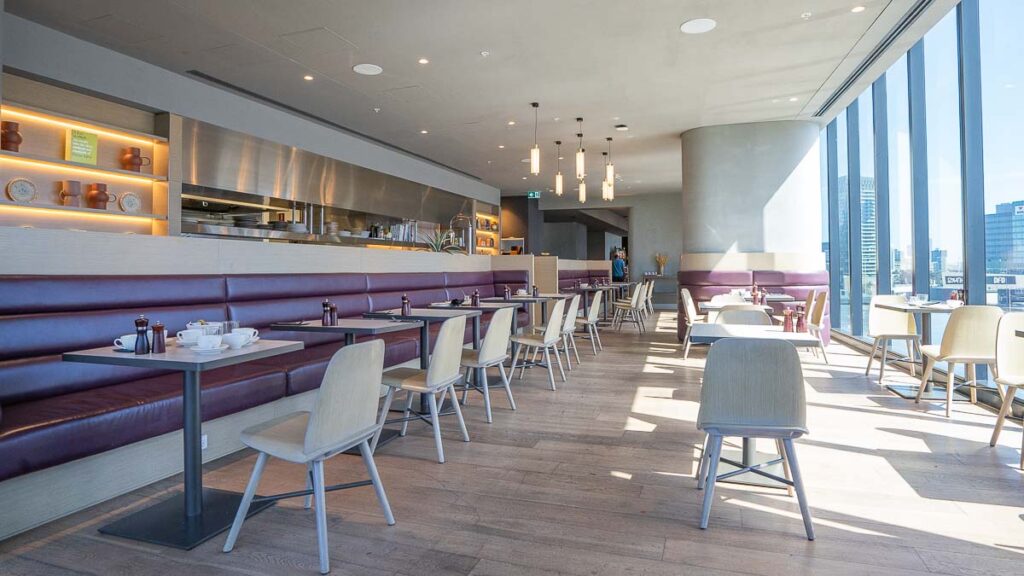 Sorolla Restaurant Seating - Melbourne Accommodation