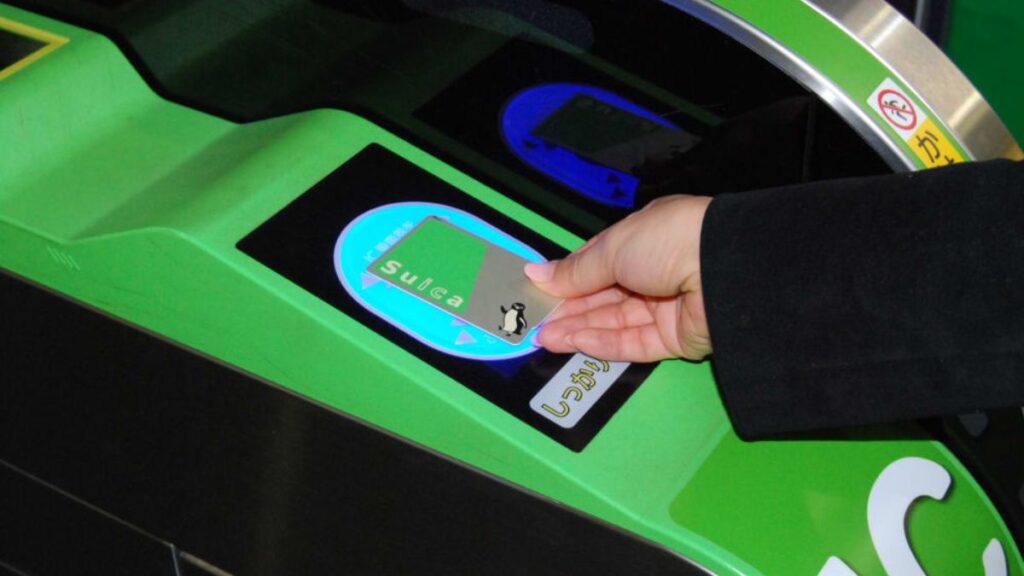 Welcome Suica Card - Getting around Japan