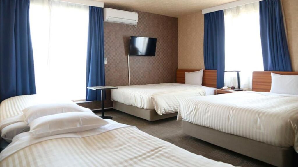 Western Room in Tokyo Ueno New Izu Hotel - Hotels in Tokyo for Families