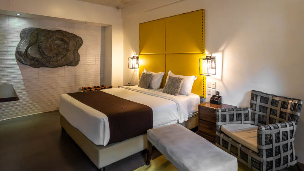 Room at The Bourke - Davao Accomodations